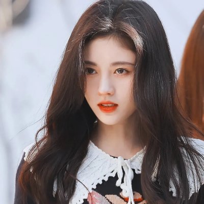 独眼女孩